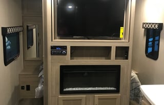 2020 Freedom Express 310BHDSLE Camper