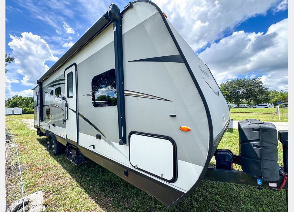 Travel Trailer rentals in LAKELAND