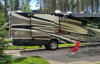 2012 Thor Motor Coach Challenger 36FD