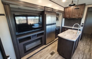 2021 Shasta RVs Phoenix 367BH