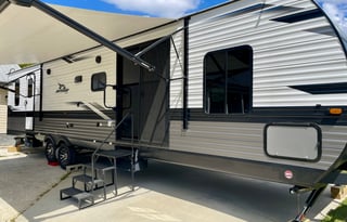 2023 Jayco - 2 Bdrm - KING bed! *Delivery Only*