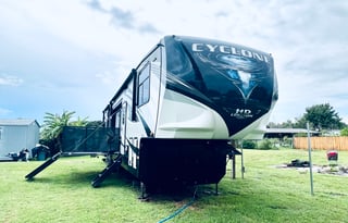 Luxury 44’ Cyclone -Ultimate Family Gateway