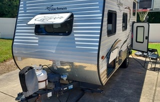 2016 Coachmen RV Clipper Ultra-Lite 17BH