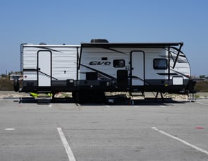 Forest River RV EVO T2700