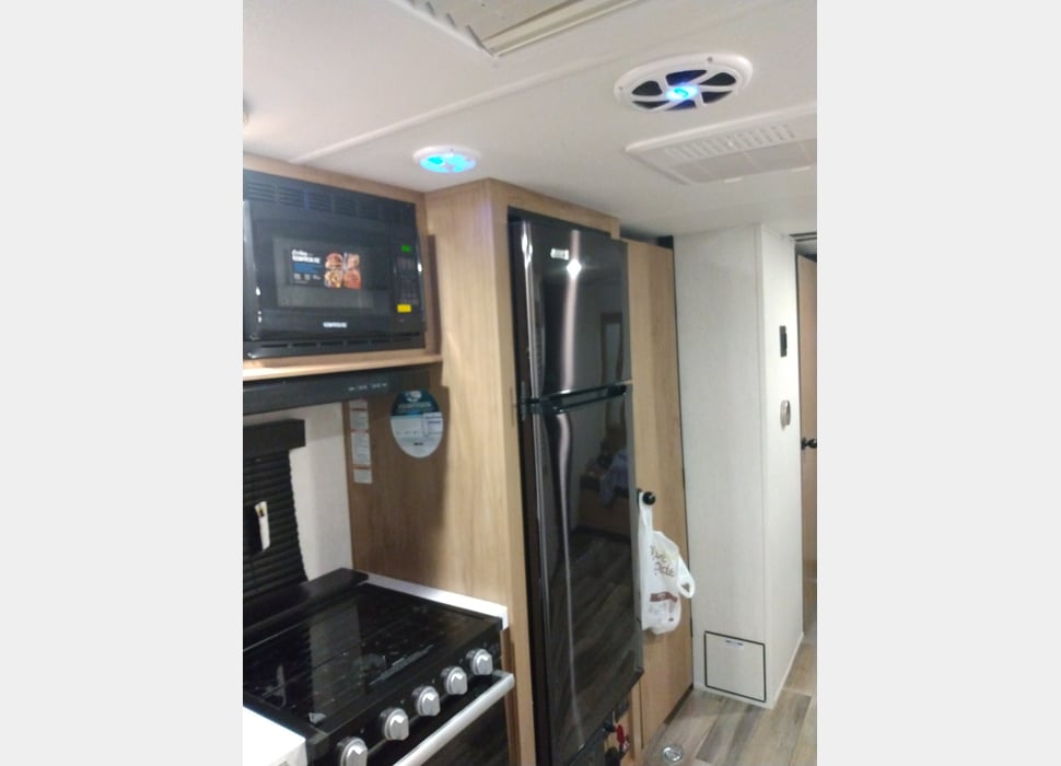 Travel Trailer rentals in Taylors