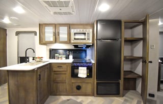 Z RV Adventure "IZZY"