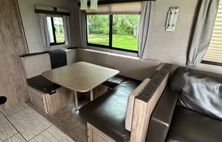 Loaded Bunkhouse - perfect for families/groups
