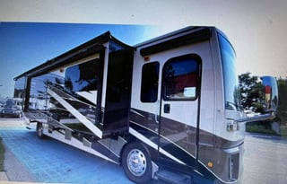 2018 Holiday Rambler Navigator 38F