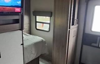 2022 (9534) Grand Design Imagine XLS