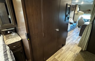 The Southern Traveler, sleeps 6, adventure ready!