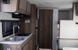 New 2024 Cruiser Hitch 17 BHS