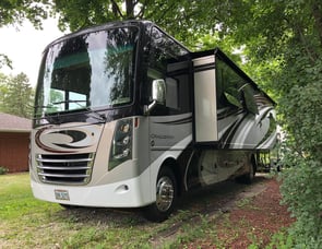 Thor Motor Coach Challenger 37LX