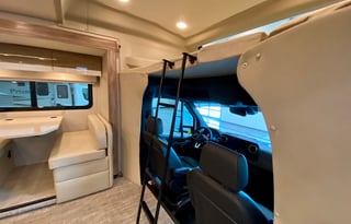 2020 Entegra Coach Qwest - Rusty's RV Adventure