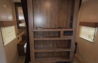 Dutchmen RV Coleman Lantern Series 262BH