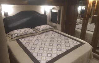 2014 Keystone RV Montana 3625 RE