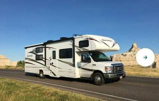 BELLA-Sleep 8 - 10 2018 Forest River Sunseeker RV