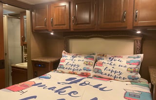 2016 Thor Motor Coach Chateau 31E Bunkhouse