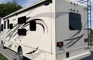 2018 Thor Motor Coach ACE 30.2
