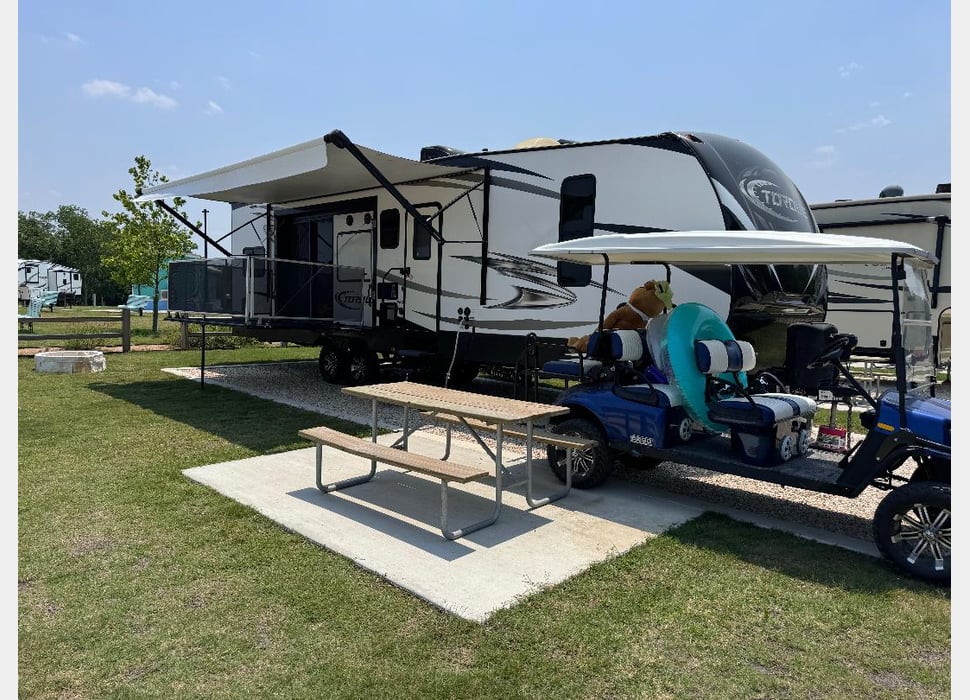 Toy Hauler rentals in Austin