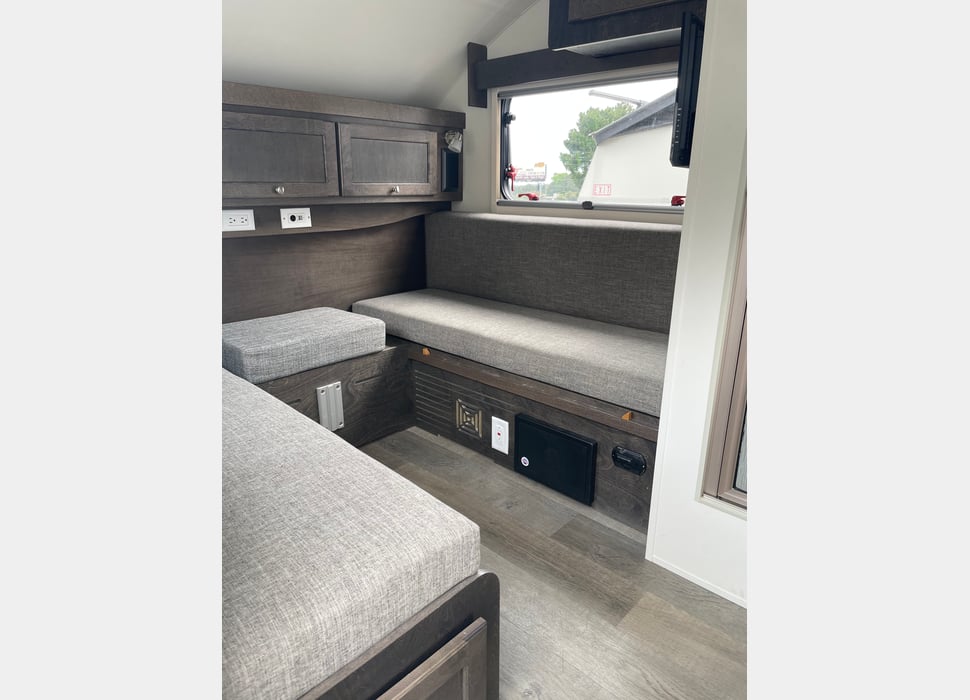 Travel Trailer rentals in Bowersville