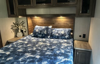 2020 Forest River Sandpiper Fifth Wheel