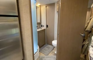 Go Yonder! 2022 Thor Motor Coach Magnitude GA 31