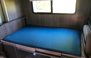 2016 Winnebago Brave 27b