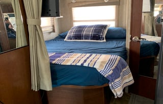 2011 Fleetwood RV Tioga Class C, DSL 24D