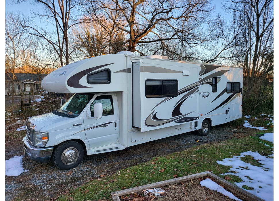 Class C Motor Home rentals in Hickory