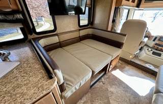 "Thunder"- Super Easy to Drive Class A