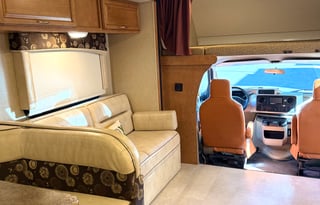 Winnebago Minnie Winnie Premier