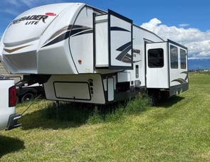Prime Time RV Crusader LITE 29BB