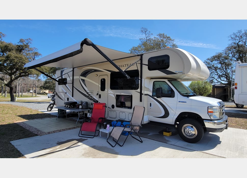Class C Motor Home rentals in Fayetteville