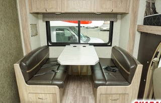 2019 Forest River RV Sunseeker 2650 -27 foot