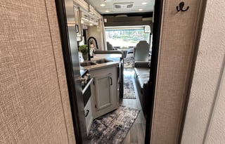 Modern Farmhouse Bunkhouse Motorhome 2022 Alante