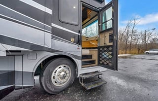 Family Luxe Diesel RV — Spacious & Smooth Ride