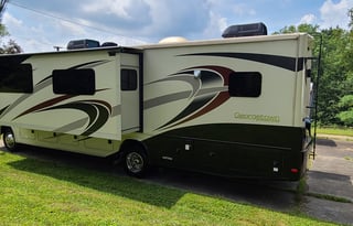 2018 Forest River RV Georgetown 5 Series 31L5