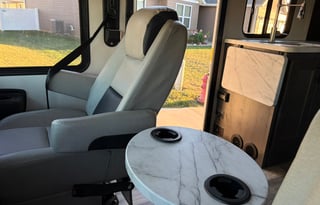 Fully Stocked Family & Pet Friendly Class A RV