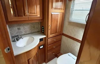 2009 Monaco Beaver HAL 1516