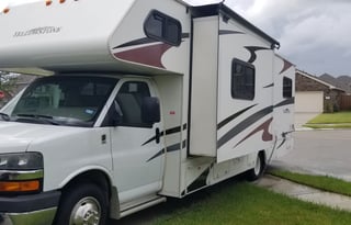 2009 Gulf Stream Conquest Yellowstone