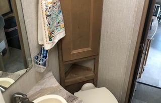 2019 Coachmen RV Leprechaun 210RS Ford 350