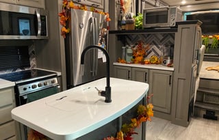 2022 Keystone RV Montana 3761FL