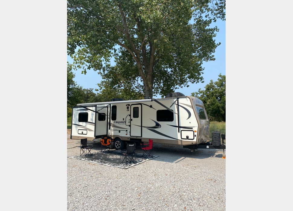 Travel Trailer rentals in Mead