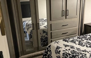 2021 Keystone RV Carbon 418 Pet Friendly. Delivery