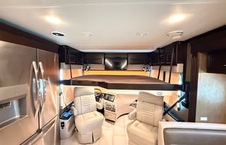 Bershire XLT 45CA Bunks 2 Full Baths