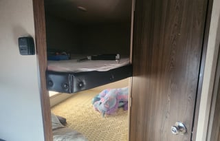 2018 Riverside DREAM 260BH. (Blue Eagle)