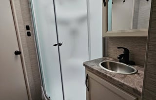 2022 Thor Motor Coach Chateau 31EV