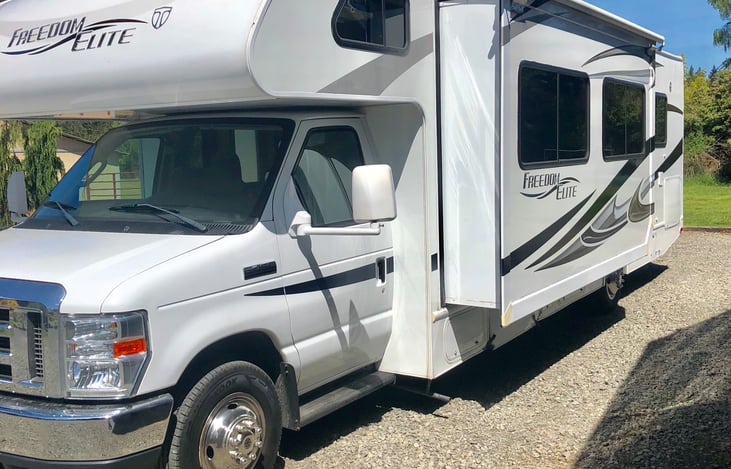 Sofa/Dinette Slide Out