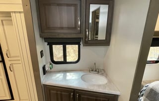 2022 Keystone RV Cougar Half-Ton 30BHS