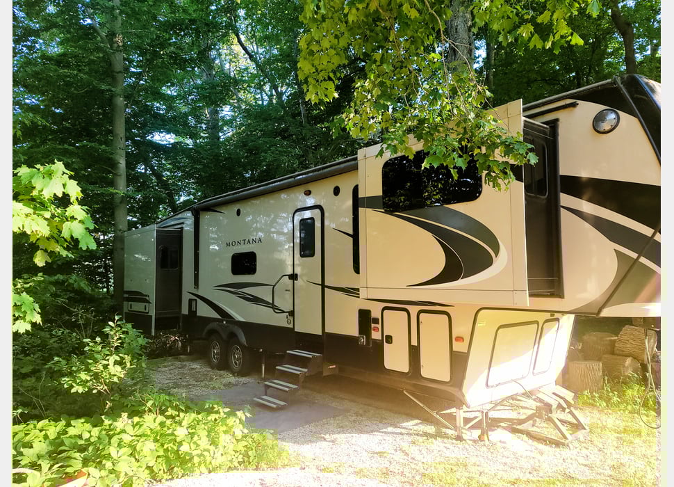 Fifth Wheel rentals in New Berlin